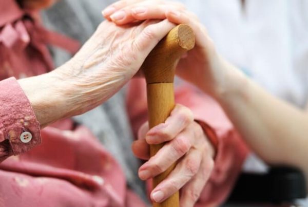Waarde toevoegen aan de zorg: doen we, maar eigen waarde eerst? - Samhealth Waarde toevoegen aan de zorg: doen we, maar eigen waarde eerst? - Samhealth